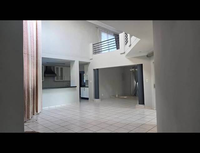 4 BEDROOM HOUSE FOR SALE IN ELDO PARK